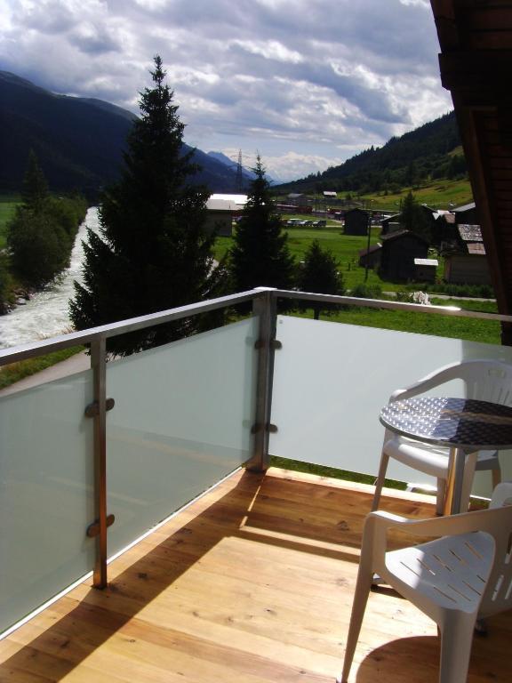 Hotel Furka Oberwald Room photo