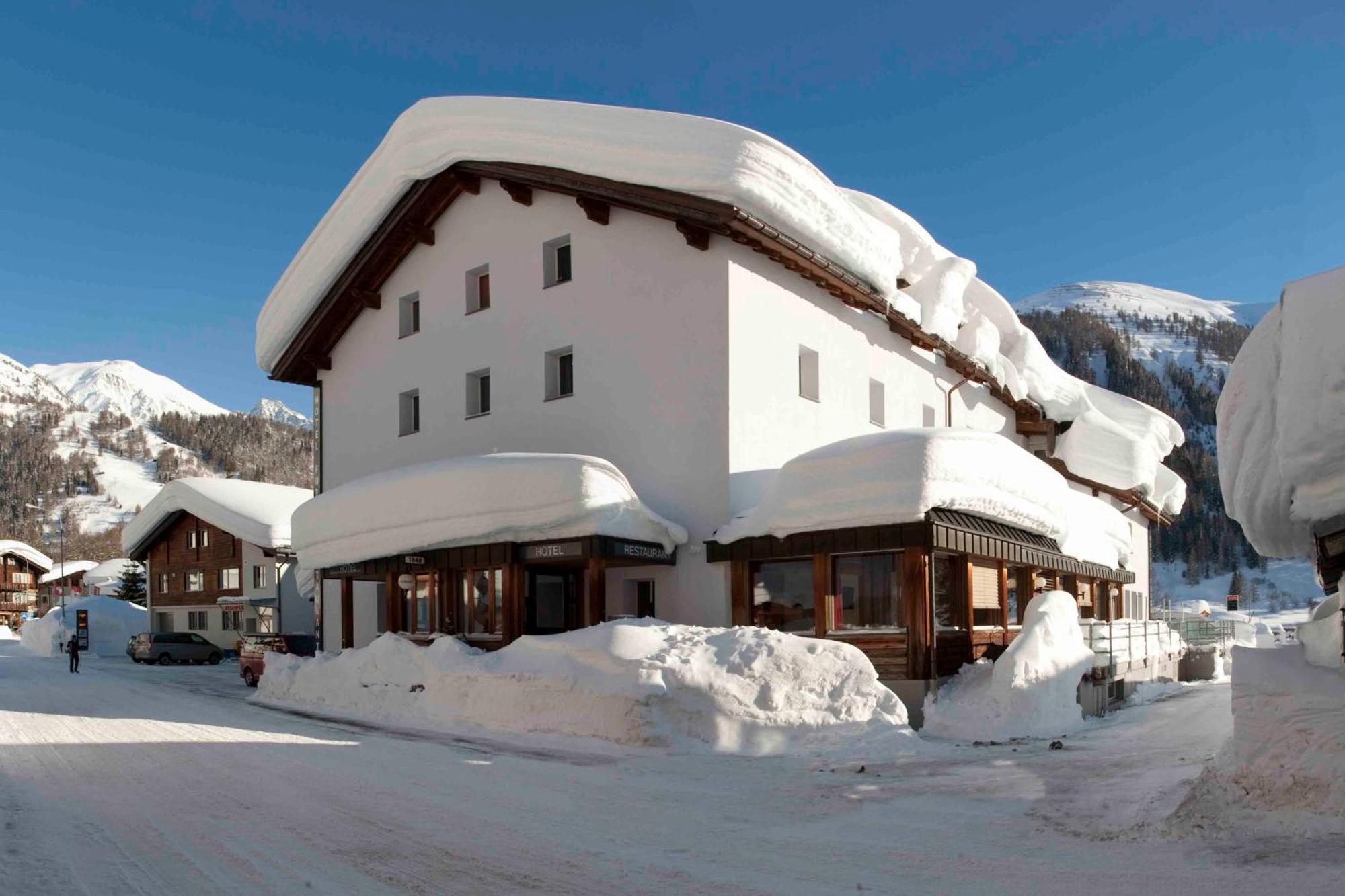 Hotel Furka Oberwald Exterior photo