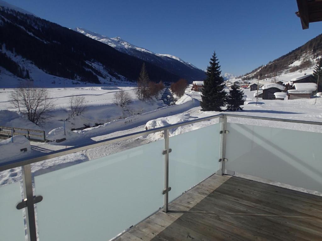 Hotel Furka Oberwald Room photo
